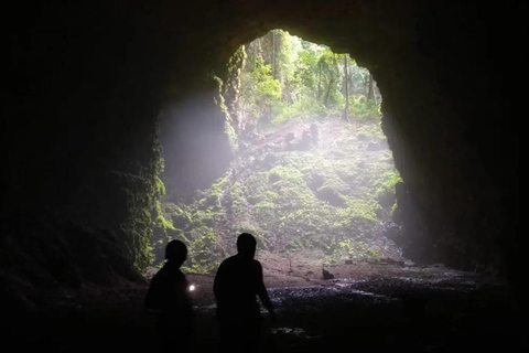 Jogja: Sunrise Turgo Hills, Jomblang Cave, Pindul Tubing
