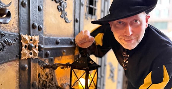 Munich: 75-Minute Night Watchman Tour for Kids Ages 6-12