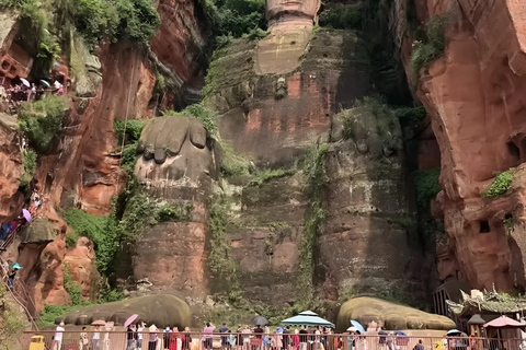 From Chengdu: Leshan Grand Buddha Private Day Tour