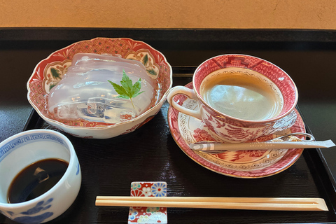 Kanazawa Wagashi Making, Kaiseki, Geisha & Samurai All Tour