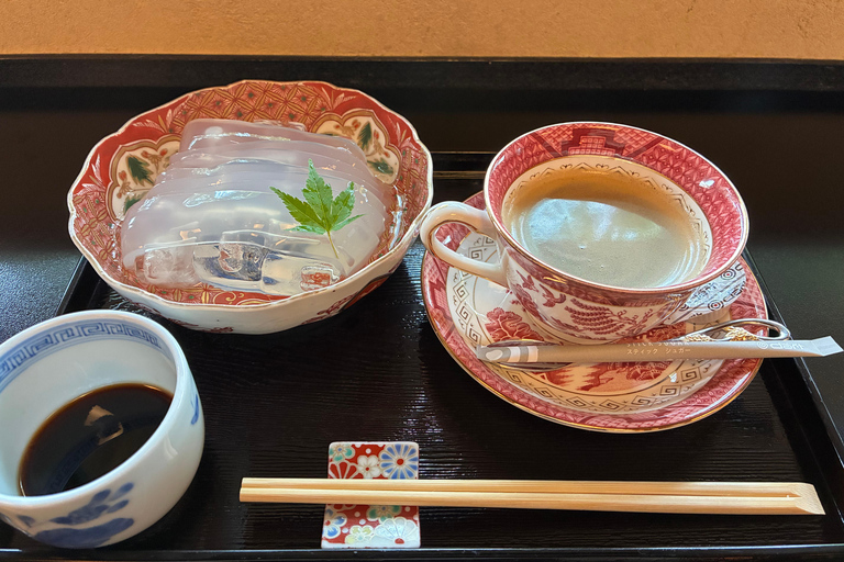 Kanazawa Wagashi Making, Kaiseki, Geisha & Samurai All Tour