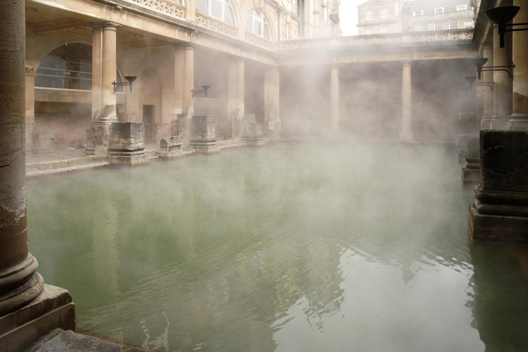 Bath and Cotswolds Tour with Roman Baths from London Tour without entries in English