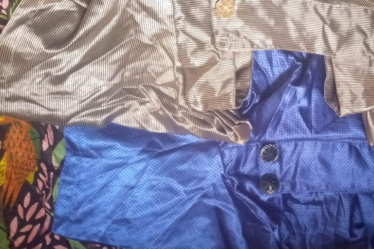 Kampala: Cute Traditional Ugandan Wear Photoshoot Experience