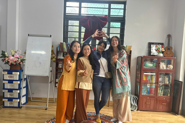 Hue: Buddhist Tour with Cooking Class and Meditation Buddhism tour in Hue with French speaking tour guide