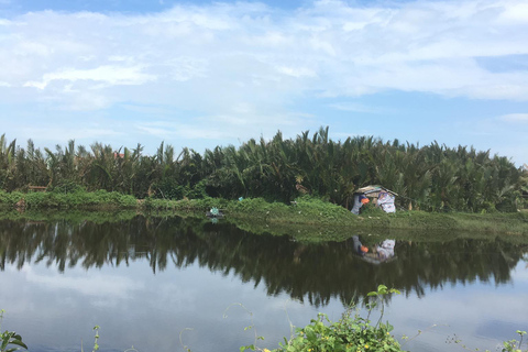 Hoi An: Kim Bong Carpentry Village and Water Coconut Tour