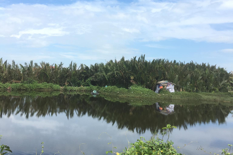 Hoi An: Kim Bong Carpentry Village and Water Coconut Tour