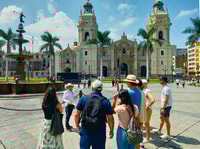 Lima, tour della città con pickup e abbandono - Housity