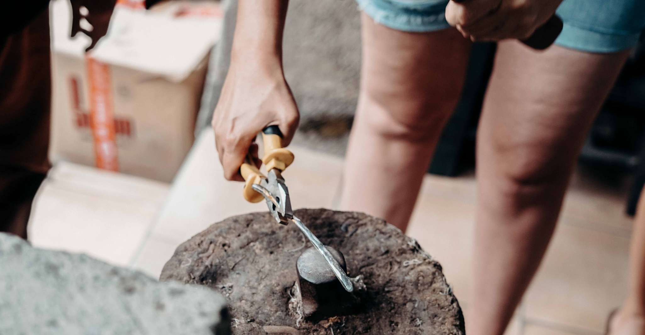 Ubud, 2 heures faites votre propre cours de bijoux en argent - Housity
