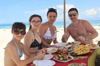 Dar es Salaam, City Walking Tour mit Street Food Tasting. - Hizvo