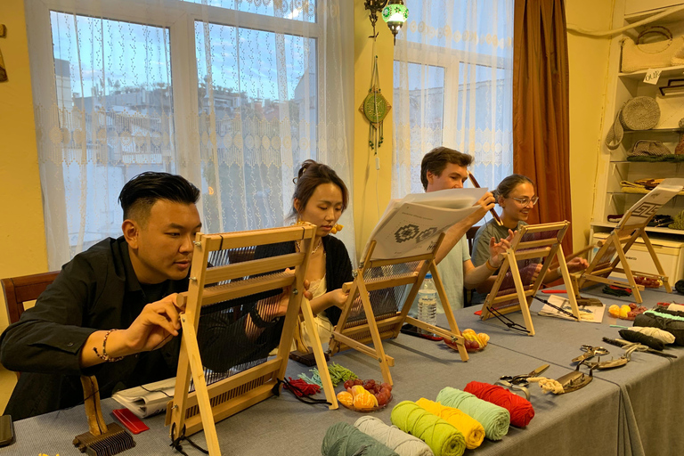 Istanbul: Turkish Carpet/Rug Weaving Workshop with Artisan