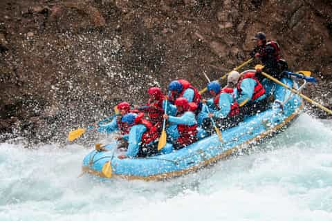 Banff: Afternoon Kananaskis River Whitewater Rafting Tour