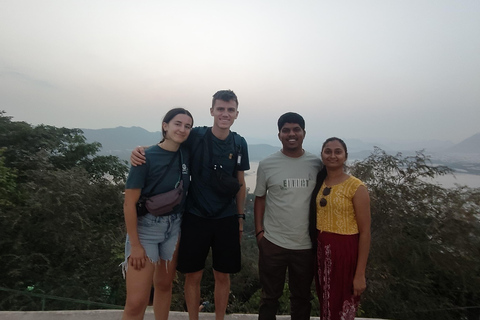 أودايبور: جولة غروب الشمس وليلة الألعاب