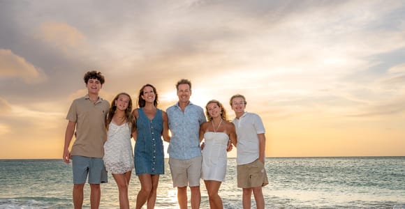 Aruba: Family Vacation Photoshoot at the Beach | Golden Hour