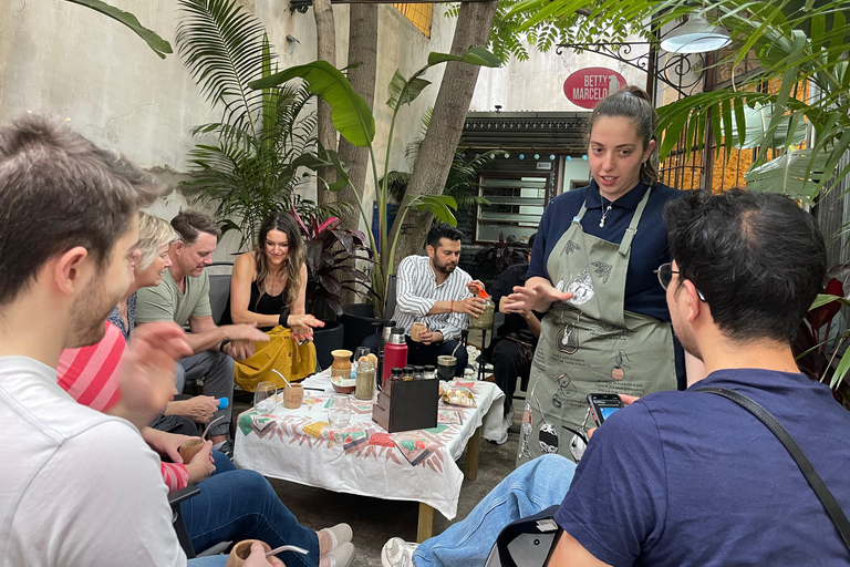 Buenos Aires: Argentine Mate Break in 45 Minutes