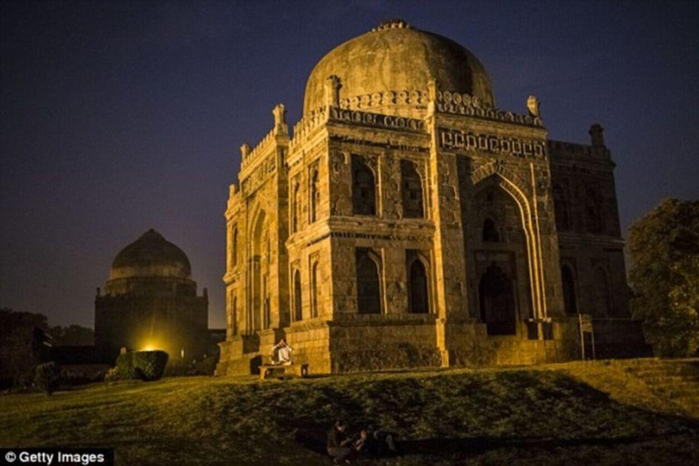 New Delhi: Guidad stadsvandring på kvällen i Delhi Nights