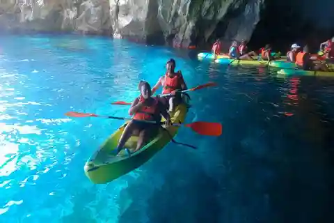 La Herradura: Kayak & Snorkel Tour Maro-Cerro Gordo Reserve