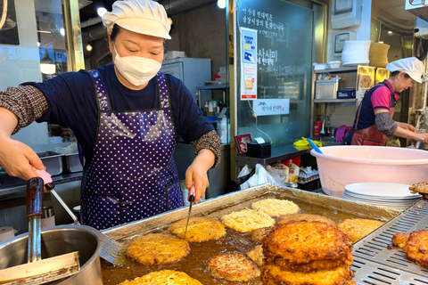 Seoul Quick Bites: Gwangjang Market Family Street Food tour