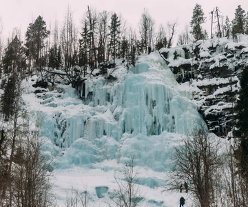 Cañón Korouoma: Excursión a las Cascadas Heladas y Barbacoa