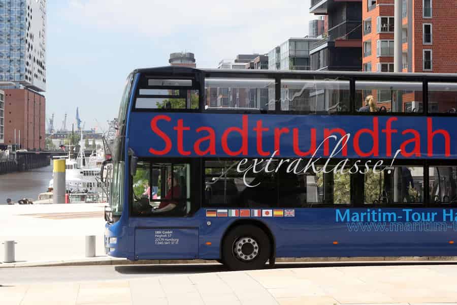 1-tägige Hop-On/Hop-Off-Bustour durch Hamburg Linie D. Foto: GetYourGuide 1-tägige Hop-On/Hop-Off-Bustour durch Hamburg Linie D. Foto: GetYourGuide