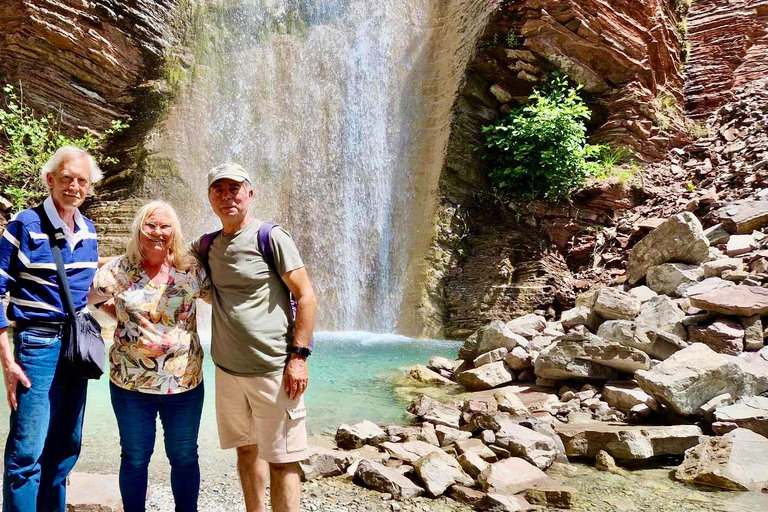 Escursione sul monte Dajti e sulla cascata Shengjergj in Land Rover