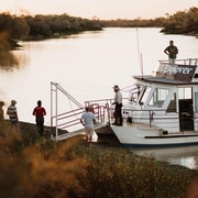 Longreach: Drover's Sunset Cruise & Outback Dinner & Show