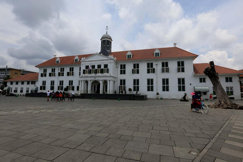 Mezquita Istiqlal, Monumento Nacional, Kota Tua y China Town