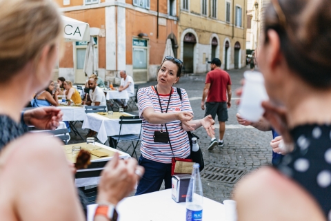 Rzym: kuchnia uliczna – wycieczka z lokalnym przewodnikiemDzielnica żydowska: wycieczka grupowa w języku angielskim