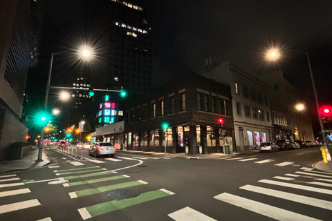 Honolulu: Downtown Ghostly Night Marchers Walking Tour (Visita guiada nocturna de los fantasmas del centro)