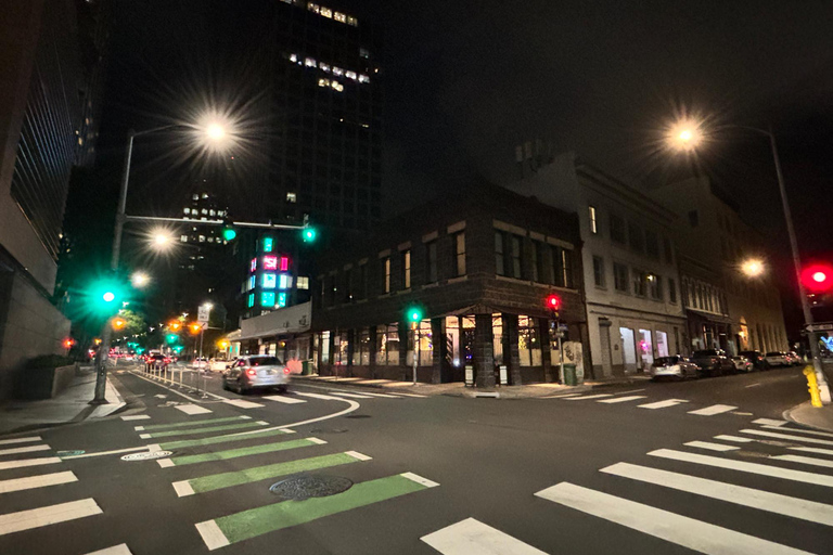 Honolulu: Downtown Ghostly Night Marchers Walking Tour (Visita guiada nocturna de los fantasmas del centro)