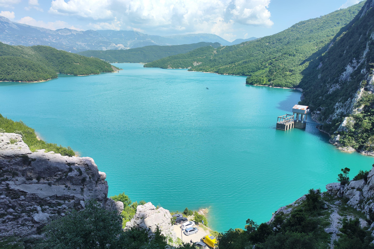 Tirana: Boville Hike and Rock Climbing Day Trip