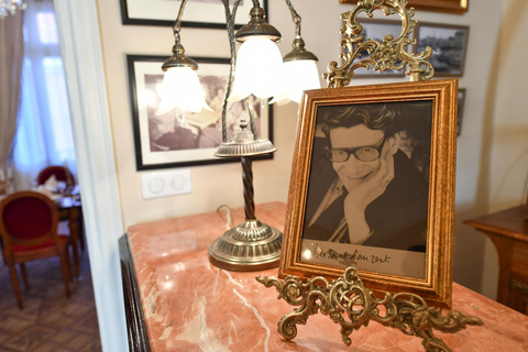 Oran: The absolute everything of El Bahia with a local