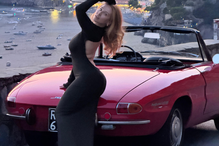 جولة تصوير سيارات مع سيارة كلاسيكية أيقونية في ساحل أمالفي