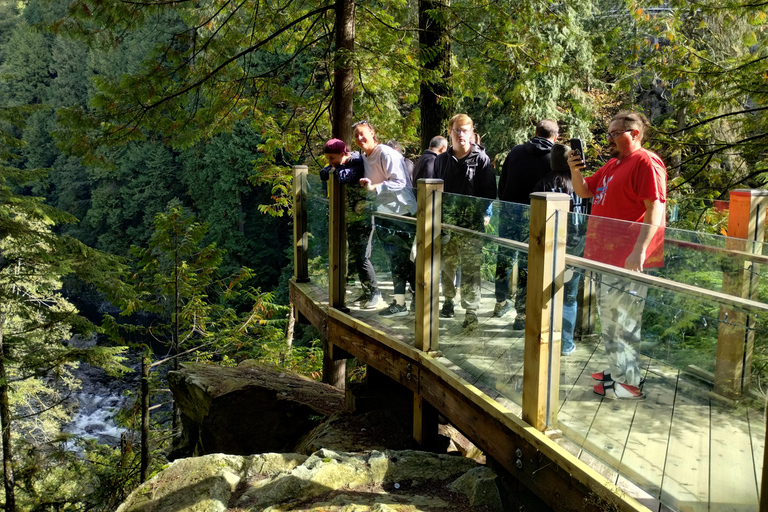 5TOUR+Lux Car+CAPILANO SUS BR+STANLEY PARK+DAM+LAKE+HATCHERY