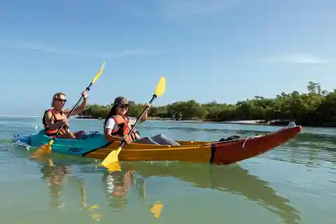 Holbox: Kajaktour zum Sonnenaufgang durch die Mangroven