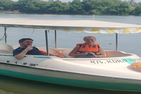 Kochi: Tuk-Tuk-Ausflug mit versteckten SchätzenKochi: Ausflug mit dem Tuk-Tuk zu versteckten Schätzen