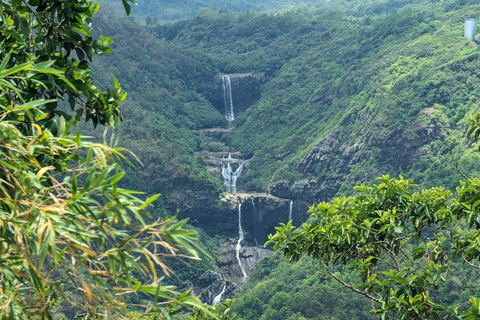 The Seven Waterfalls Hiking : Mauritius' Hidden Wonders