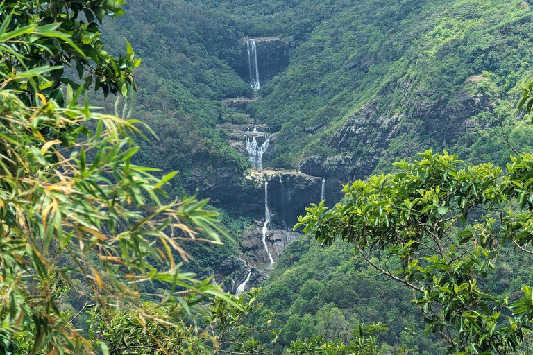 The Seven Waterfalls Hiking : Mauritius' Hidden Wonders