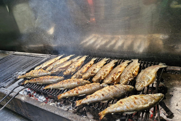 Side: Green Lake Off-Road Jeep Tour