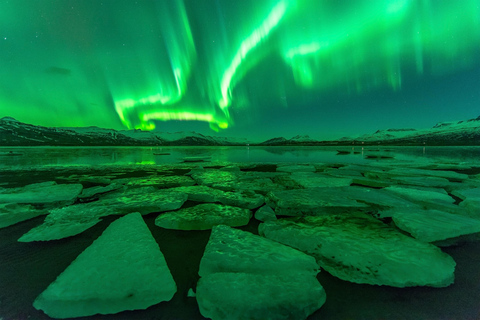 5 Días de Caza de Auroras Boreales y Excursión a la Laguna GlaciarCategoría Estándar - Baño en la Laguna Azul NO Incluido