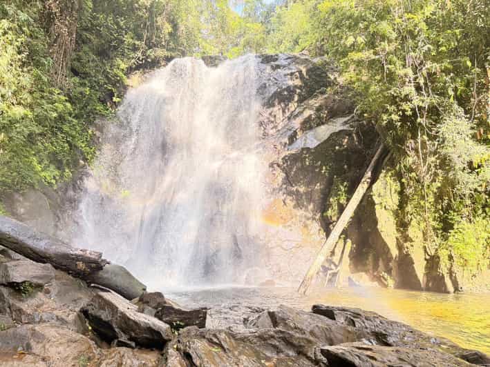 Deštný prales Sinharadža: Prohlídka vodopádů s místním průvodcem