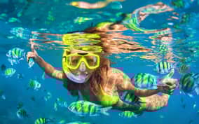 Isla Mujeres: Catamaran Tour with Open Bar & Optional Lunch