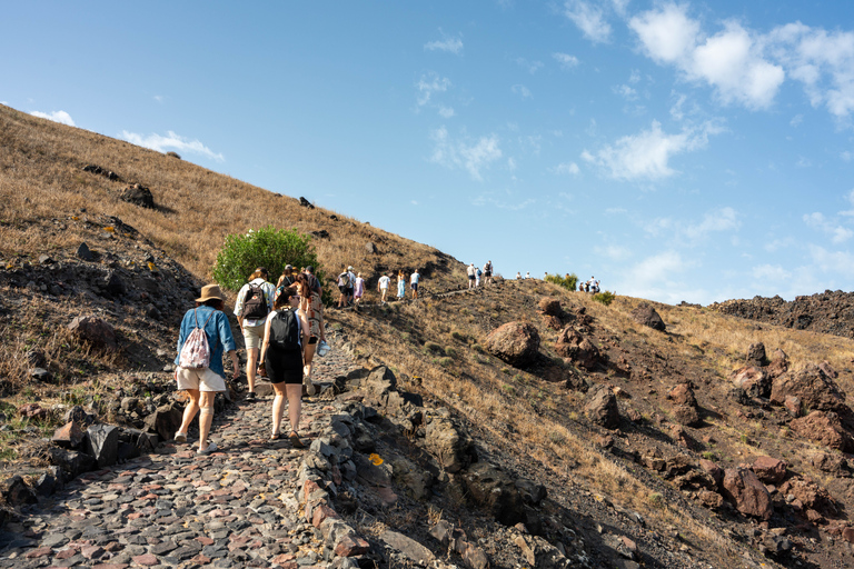 Santorin : croisière aux îles volcaniques et sources chaudesCroisière sans prise en charge aller-retour, sans Oia