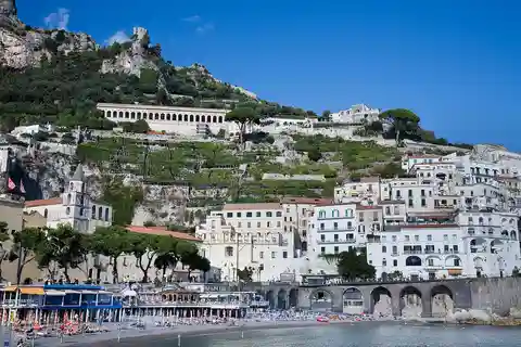 FROM NAPLES: SORRENTO, AMALFI AND RAVELLO GUIDED TOUR