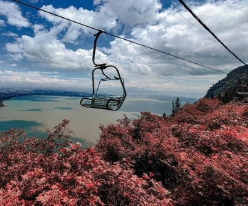 Kunming Western Hills Scenic Area Private Tour (Half Day)