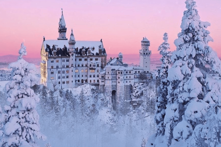 Neuschwanstein Castle Skip-the-Line Audio Guided Ticket Neuschwanstein Castle: Skip-the-Line Castle Entry Ticket