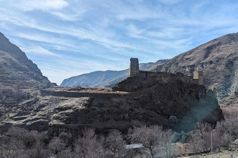 Vardzia. Paravanimeer, Khertvisi &amp; Lomsia kasteel, RabatiPrivé