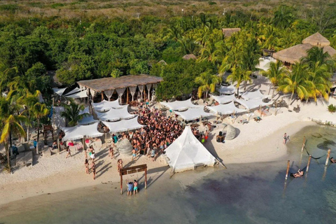 Isla Mujeres: Bootsparty, nur für Erwachsene: all-inclusiveIsla Mujeres: Bootsparty All Inclusive, nur für Erwachsene