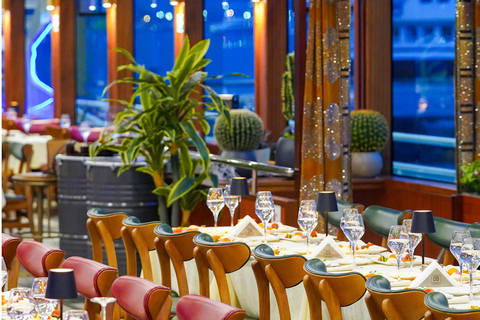 Stambuł: magia Bosforu, pełny posiłek i turecki showAlcohol Menu Meeting on point