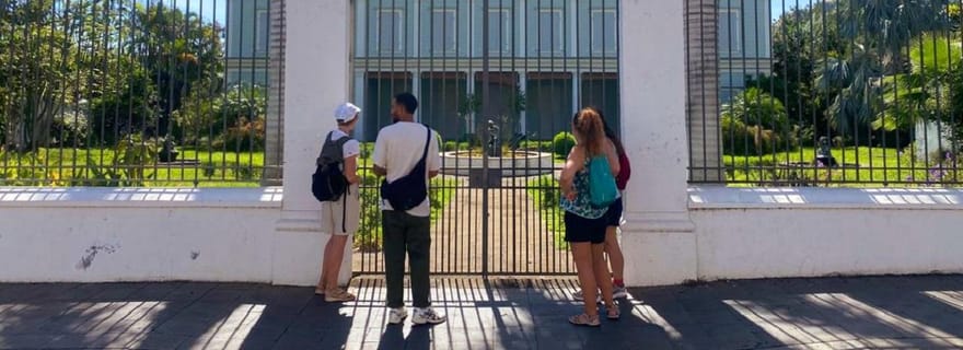 Saint-Denis: Balade Guidée Histoire et Architecture Locale