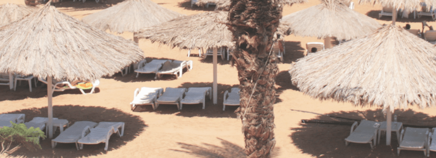 Aqaba : Plage privée, piscines, plongée en apnée et excursion en bateau, transfert